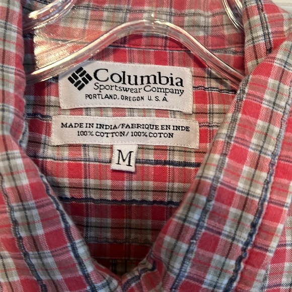 COLUMBIA SPORTSWEAR COMPANY Sleeveless Shirt - Picture 5 of 6